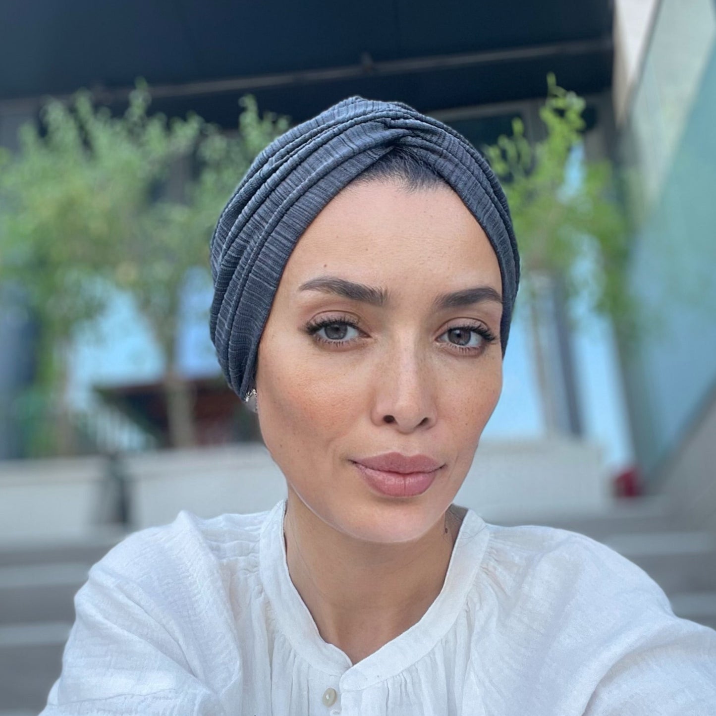 Rucha in stripy dark grey