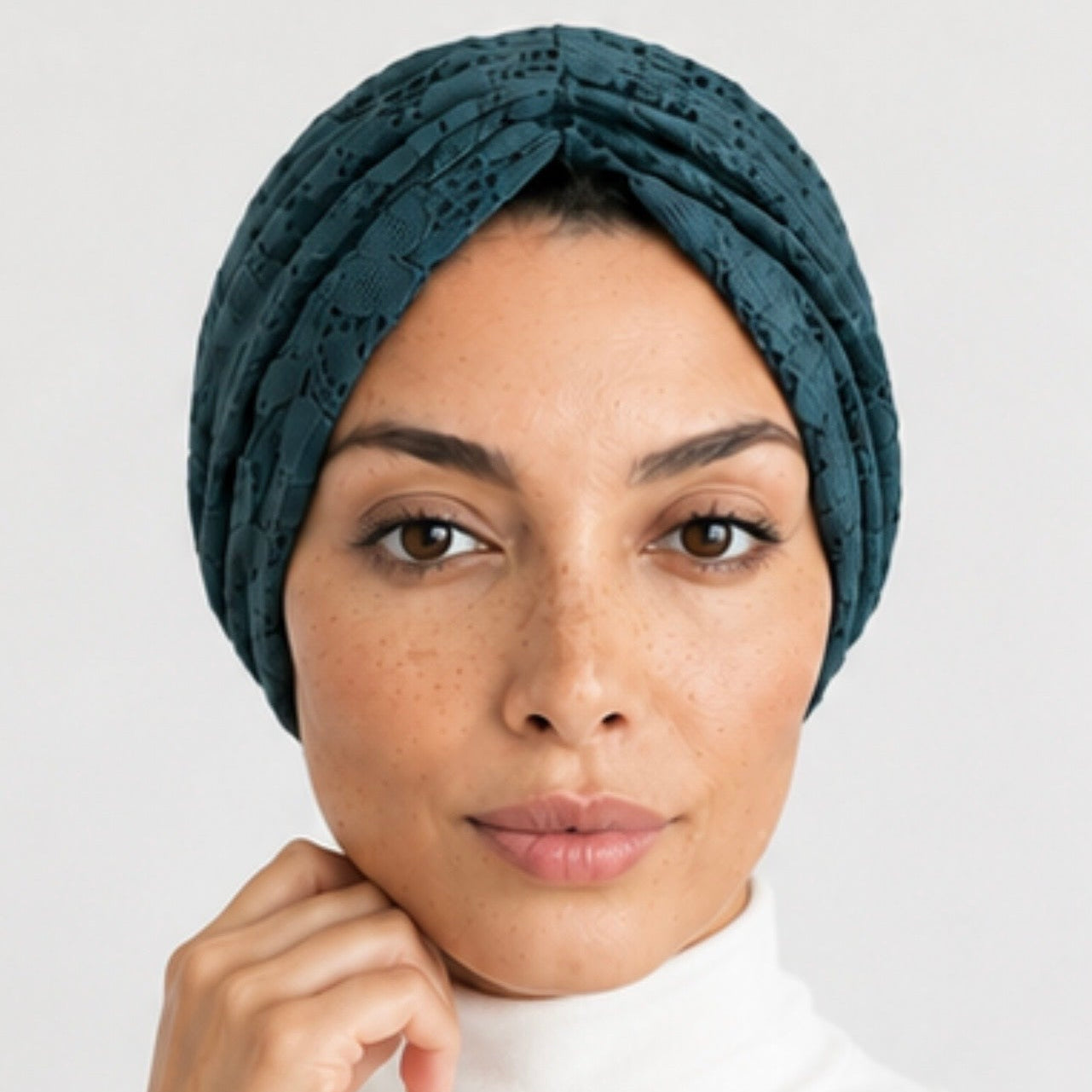 Rucha in Midnight teal lace