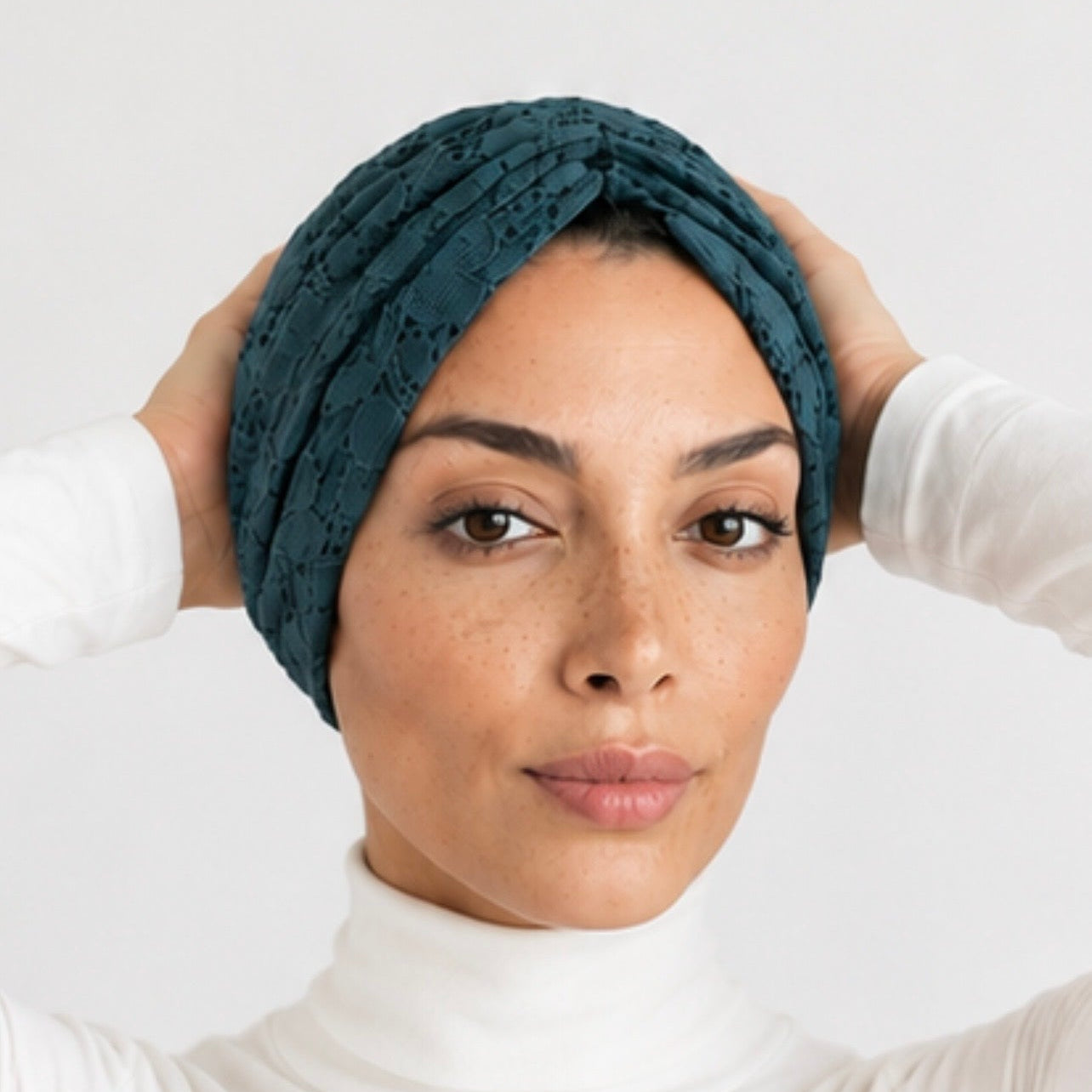 Rucha in Midnight teal lace