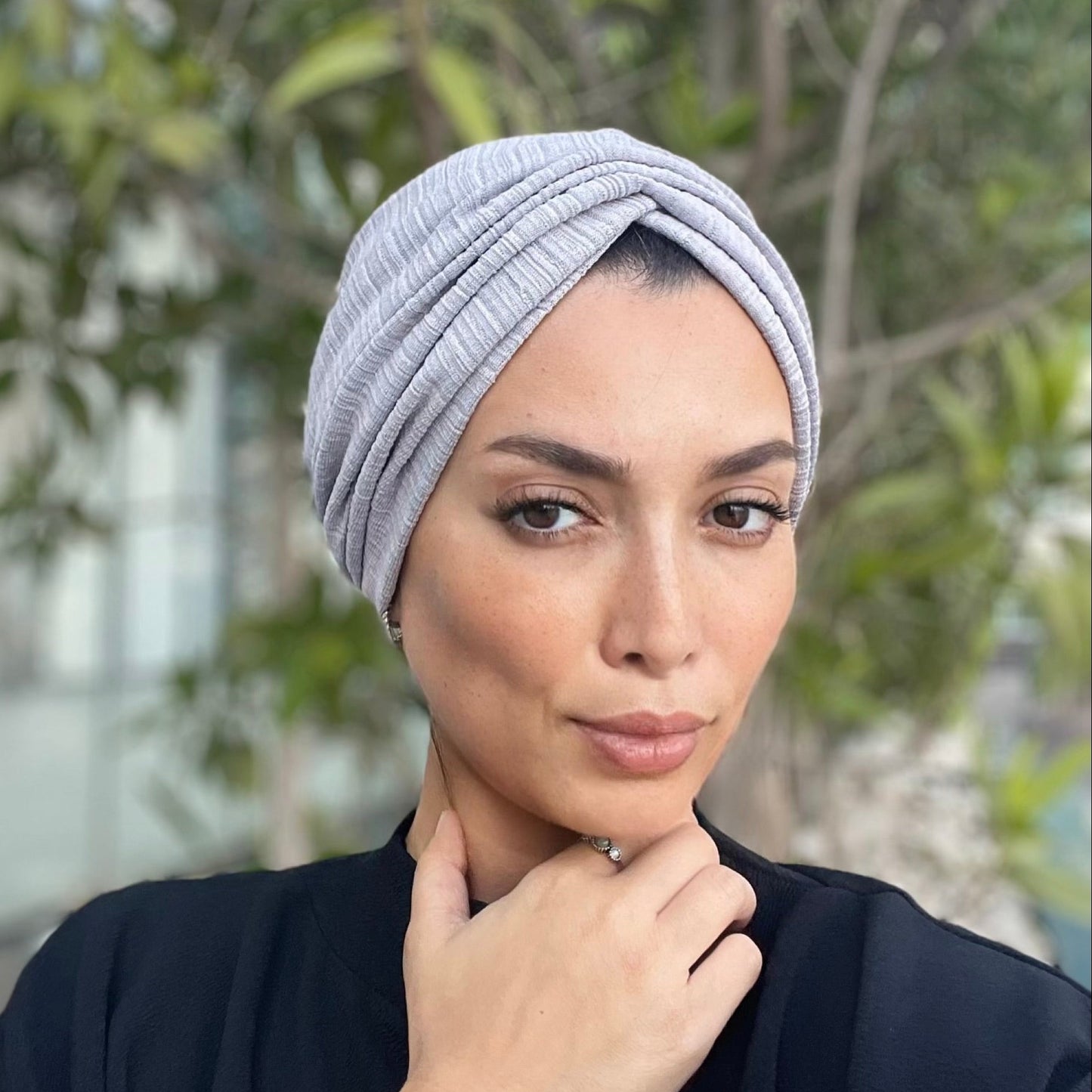 Rucha in stripy light grey