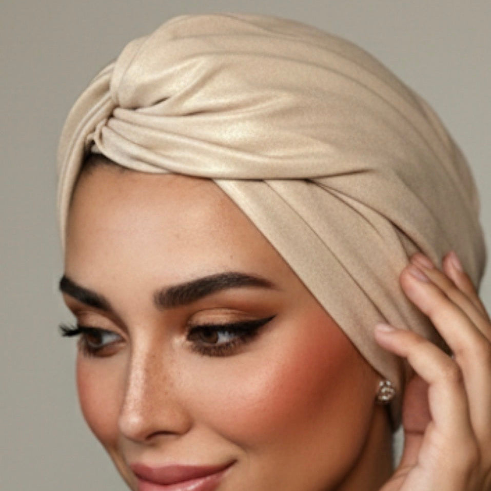 Twist in gold