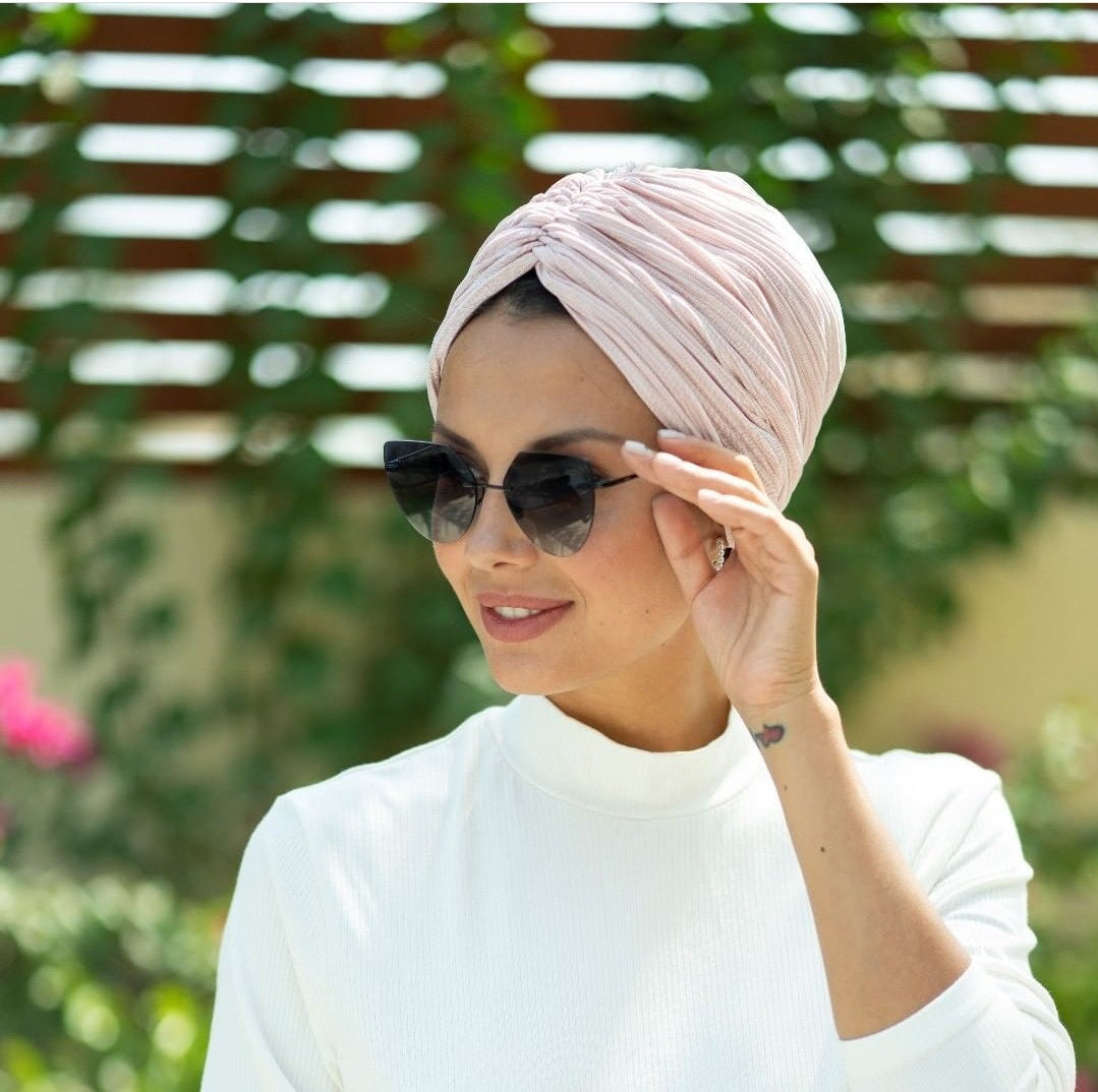 Rucha in light pink pleats