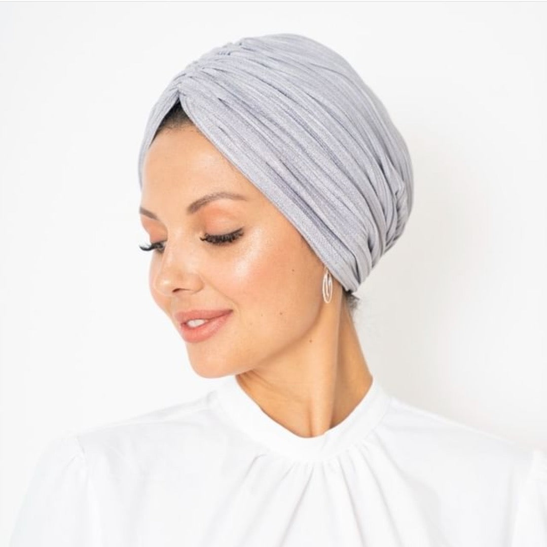 Rucha in light grey
